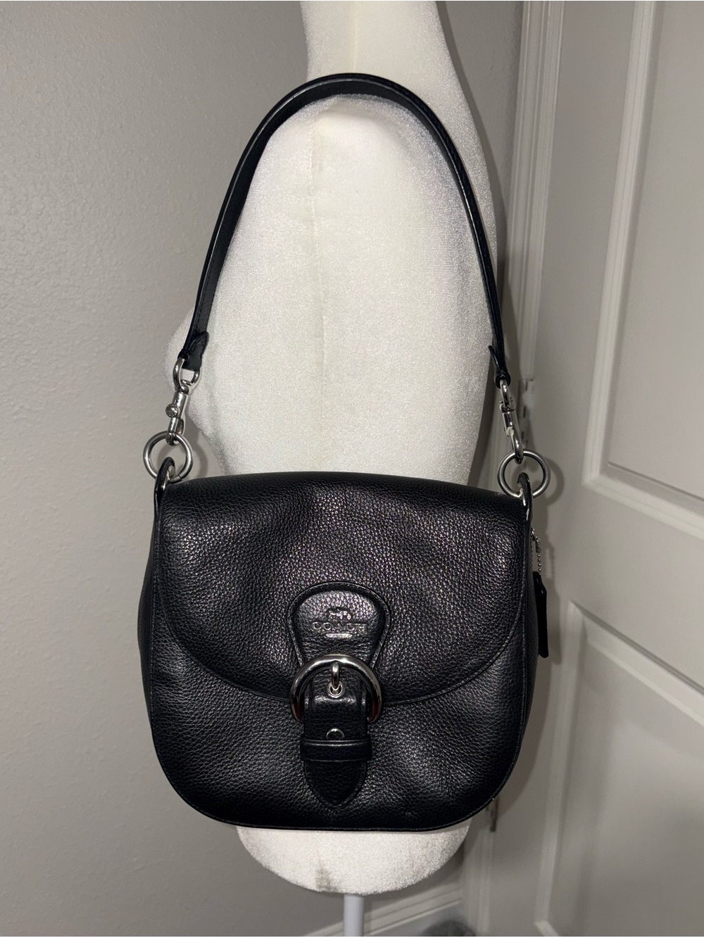 Coach Kleo Shoulder Bag 23 with Black Pebbled Letter Silver Hardware